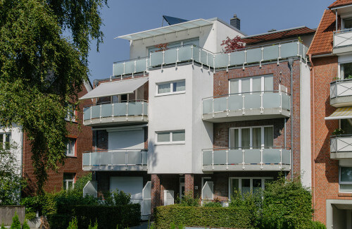Niendorf, Mehrfamilienhaus